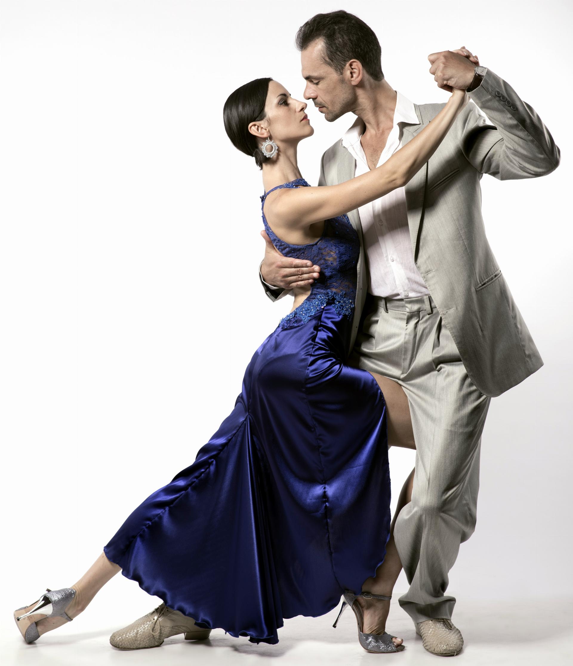 16.4 Couple danseurs-carrée